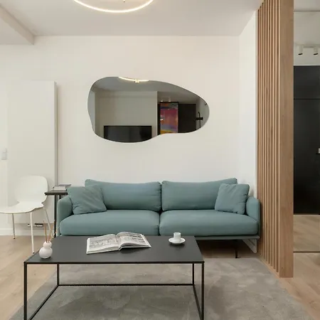 Apartament Z Ogrodkiem Zielona Okolica By Renters شقة فروتسواف